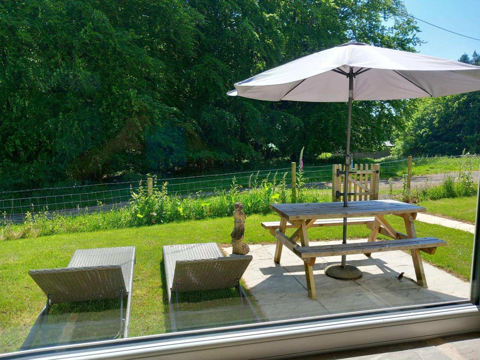 The Bungalow, Forest Of Dean 콜퍼드 외부 사진